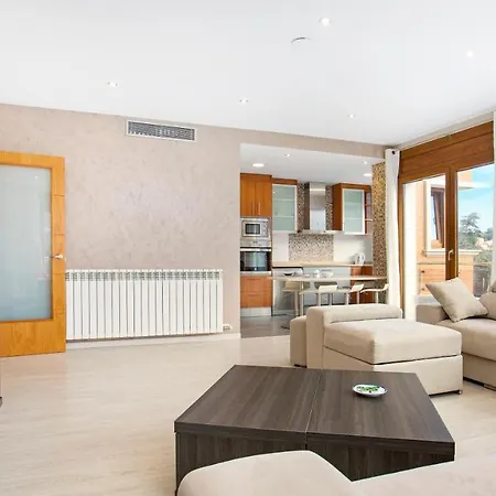 Paulina Villa Lloret de Mar